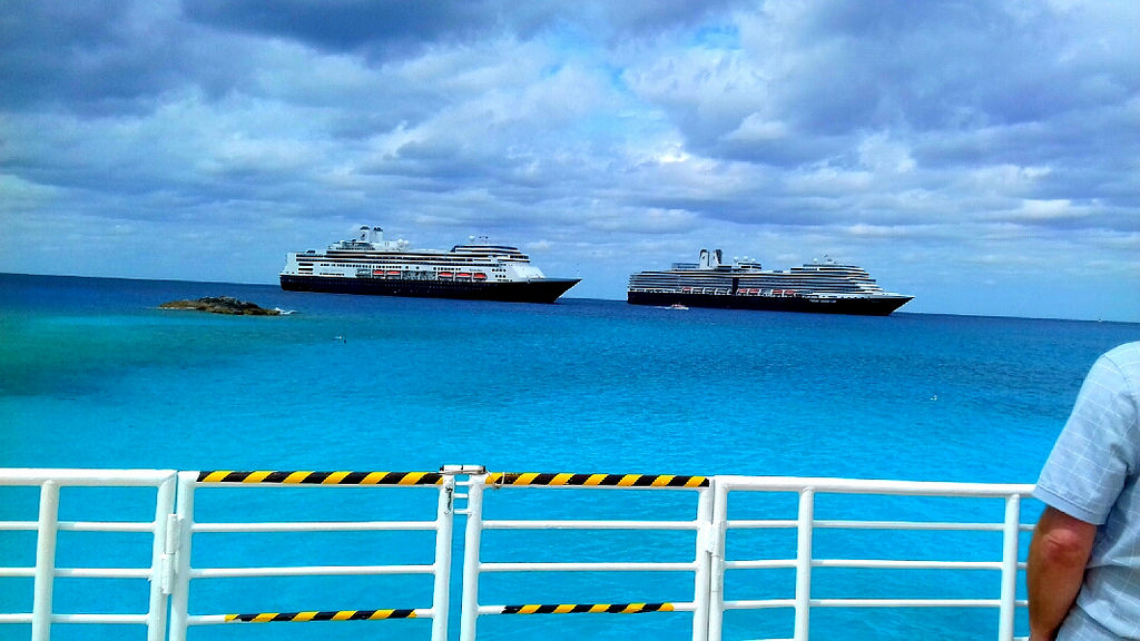 33383841601_8f40fba1c3_b