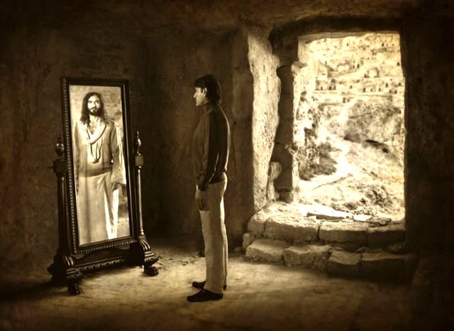 jesus_christ_in-mirror