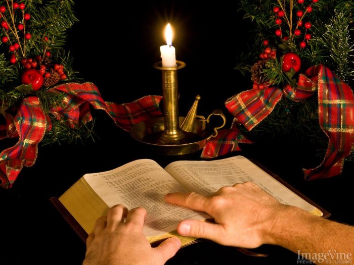 Christmas-Bible-Reading.jpg